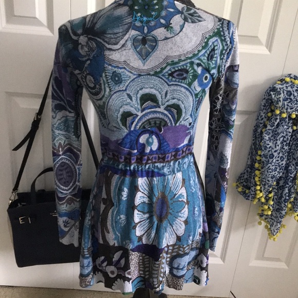 Gorgeous Desigual grey, blue and purple cardigan - Picture 3 of 9